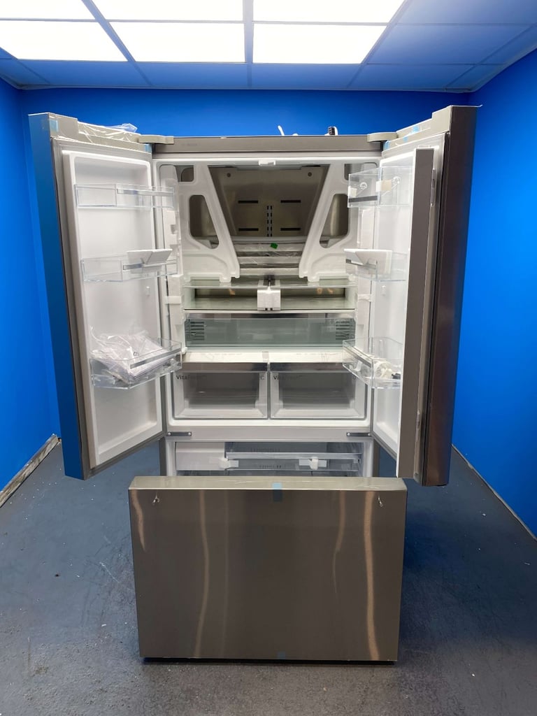 Bosch KFF96PIEP Series 8 French Door American Fridge Freezer
