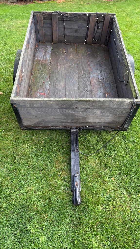 image for Small wooden trailer