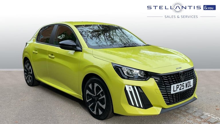 2025 Peugeot 208 1.2 PureTech Style Hatchback 5dr Petrol Manual Euro 6 (s/s) (100 ps) Hatchback P...