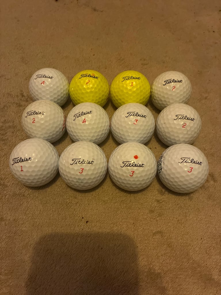 12 x Titleist Trufeel golf balls