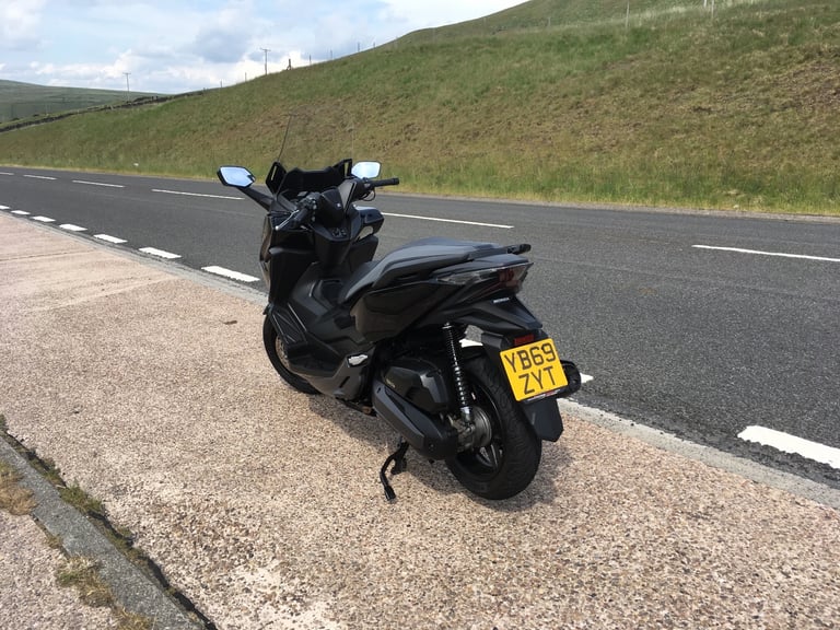 Honda Forza 125 69 Plate