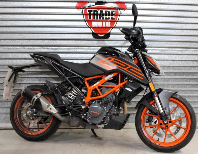 2023 73 KTM DUKE 125 ABS LEARNER LEGAL TRADE SALE 3K GREY/ORANGE NEW MOT RIDE