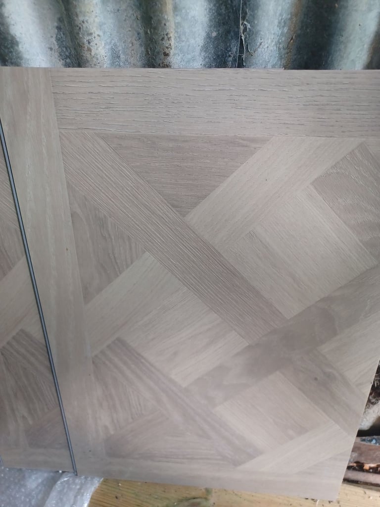 Luvanto Spring Oak flooring 