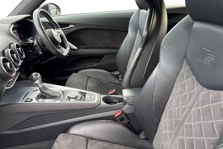 2021 Audi TT Coup- S line 40 TFSI  197 PS S tronic Coupe PETROL Automatic