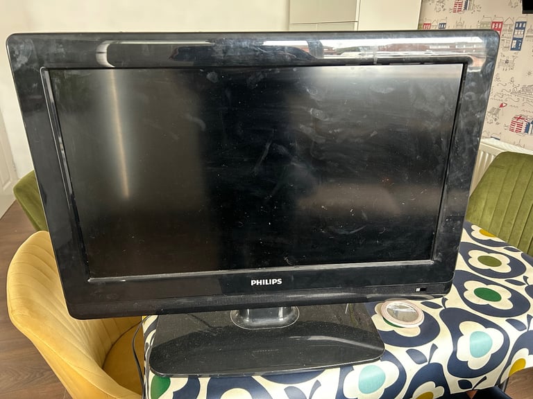 image for Phillips 2010 26 inch Television 