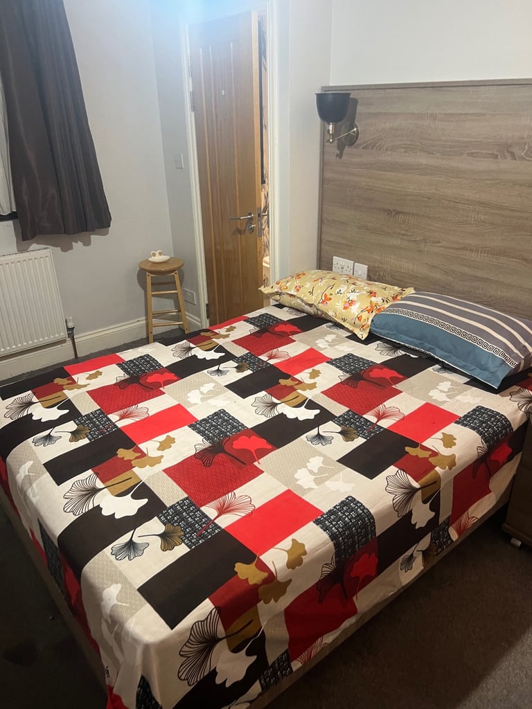 EN-SUITE ROOM TO RENT