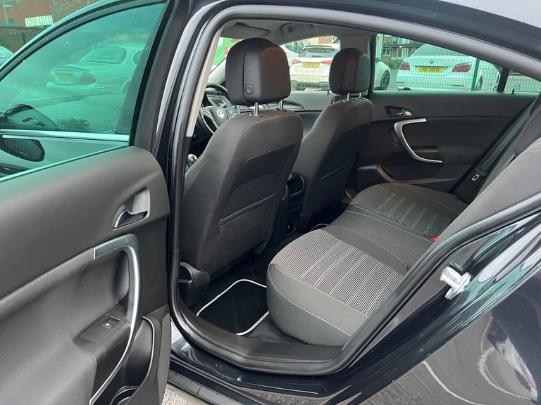 2016 Vauxhall Insignia 1.4i Turbo SRi Hatchback 5dr Petrol Manual Euro 6 (s/s)