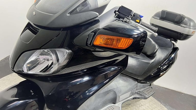 Suzuki Burgman 650 AN 2004 18K NON RUNNING MAXI SCOOTER PROJECT SCOOTER 650CC TW