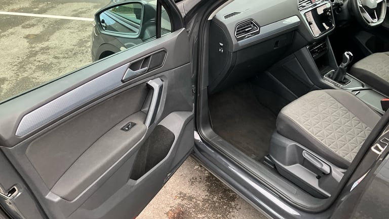 2023 Volkswagen Tiguan 1.5 TSI 150 Life 5dr Petrol Estate Estate Petrol Manual