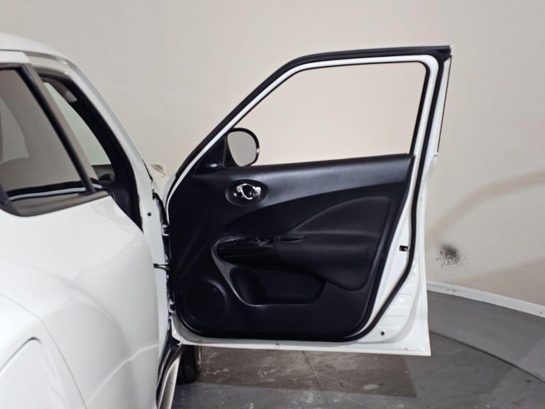 2013 Nissan Juke 1.6 n-tec Euro 5 5dr (17in Alloy) HATCHBACK Petrol Manual