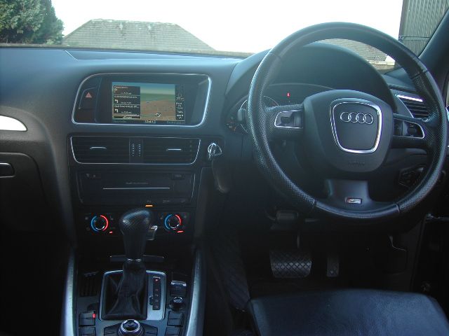 Audi Q5 S Line Quattro TDi 3.0LTR 7 Speed Auto (4x4)