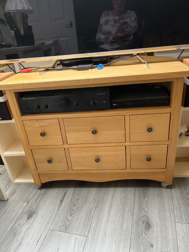 image for Tv corner unit from Oakland Furnishings