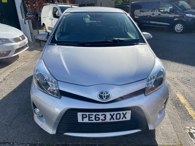 2013 Toyota Yaris DEPOSIT NOW TAKEN  HATCHBACK Petrol/Electric Hybrid Automatic