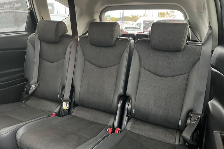 2020 Toyota Prius+ 1.8 VVT-h Excel MPV 5dr Petrol Hybrid CVT Euro 6 (s/s) (136 ps) Automatic MPV ...