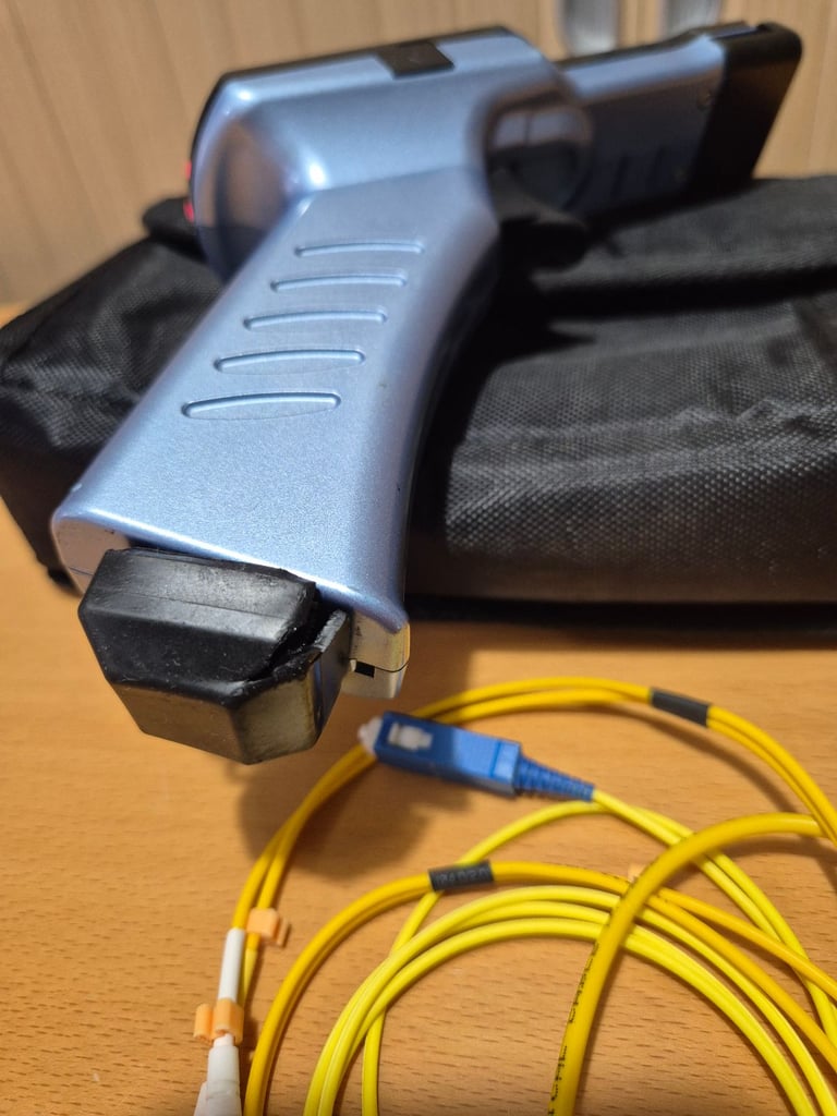 Fujikura FID-30R Optical Fiber Identifier w/ Optical Power Meter FID 30R