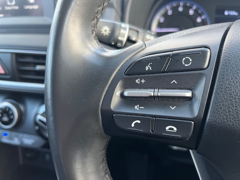 2020 Hyundai KONA 1.0T GDi Play Edition 5dr Hatchback PETROL Manual
