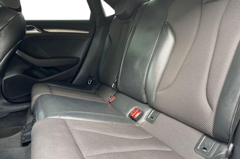 2018 Audi A3 1.5 TFSI CoD Black Edition Saloon 4dr Petrol Manual Euro 6 (s/s) (150 ps) Saloon Pet...