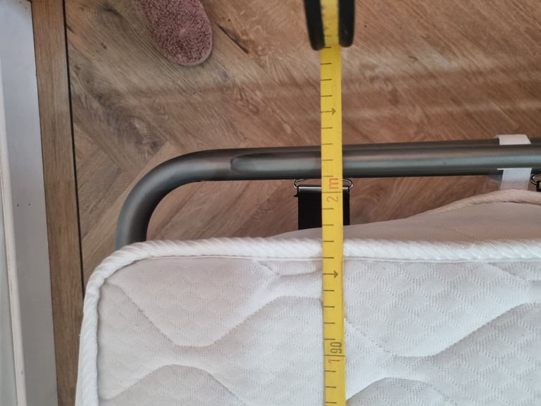 L SHAPE SOFA BED IN LEATHER