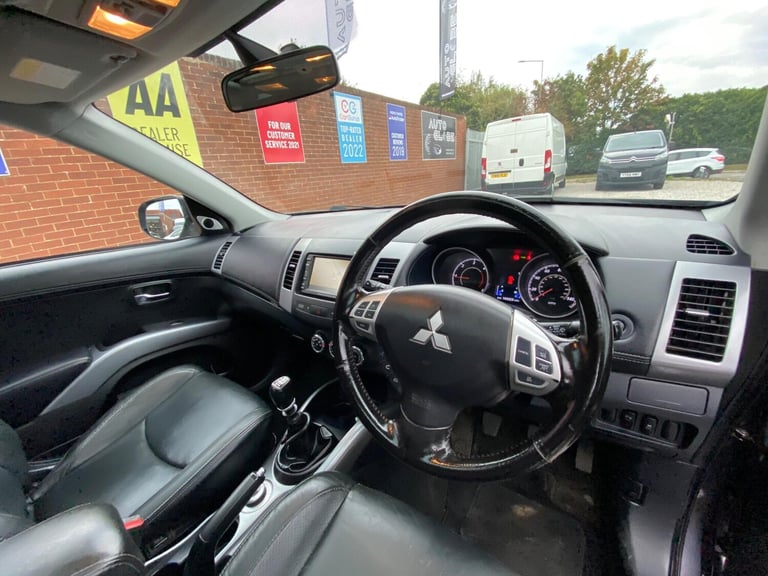 2012 Mitsubishi Outlander 2.2 DI-D GX4 4WD Euro 5 5dr ESTATE Diesel Manual