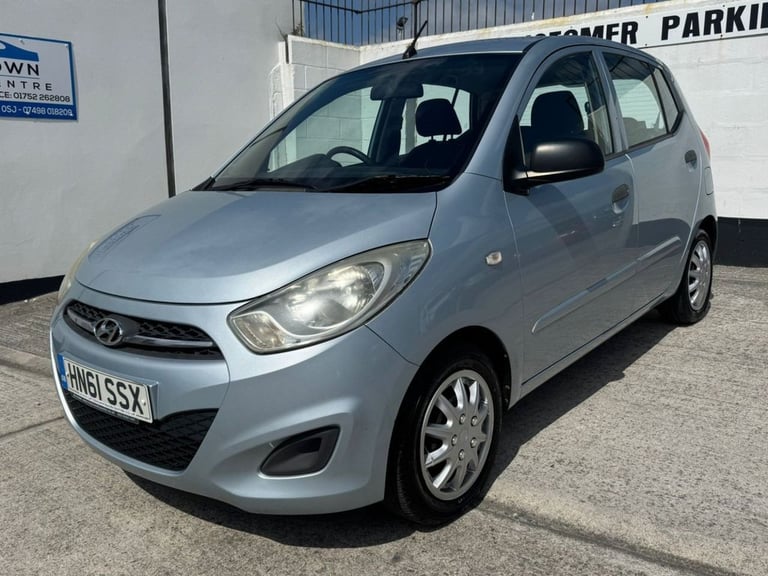 2011 61 HYUNDAI I10 1.2 CLASSIC HATCHBACK 5DR PETROL MANUAL EURO 5 (85 BHP)