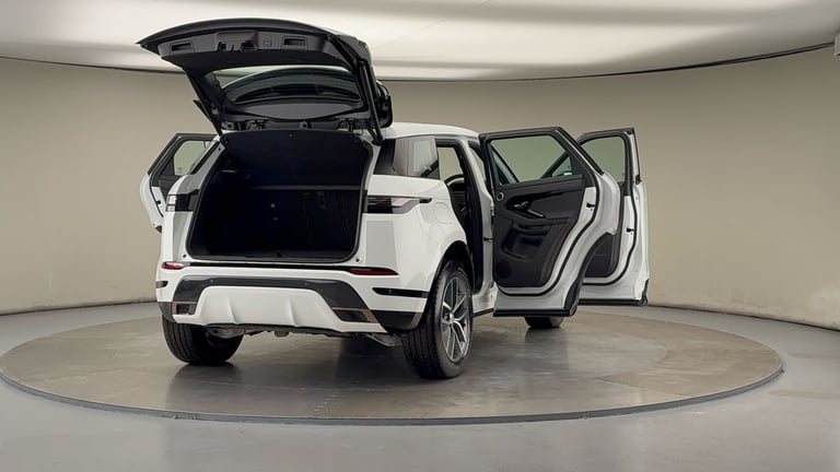 2025 Land Rover Range Rover Evoque 1.5 P270e 12.17kWh Dynamic SE SUV 5dr Petrol Plug-in Hybrid Au...