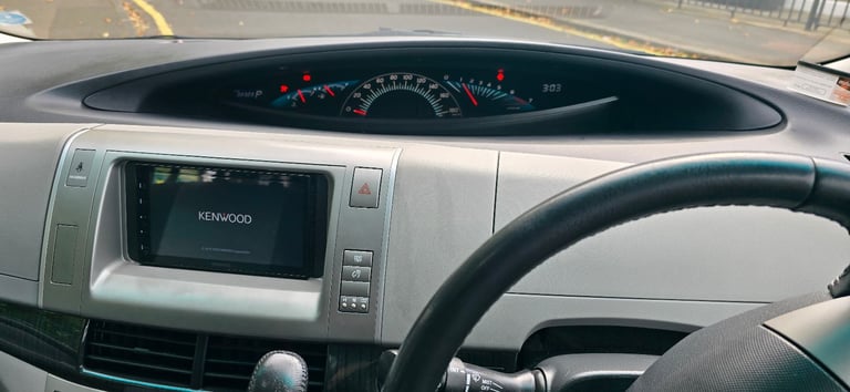 Toyota Estima Aeras, 88,323 miles