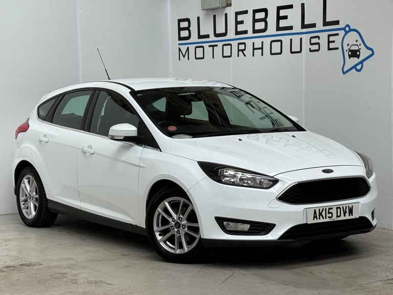 image for 2015 Ford Focus 1.0T EcoBoost Zetec Euro 6 (s/s) 5dr Hatchback Petrol Manual