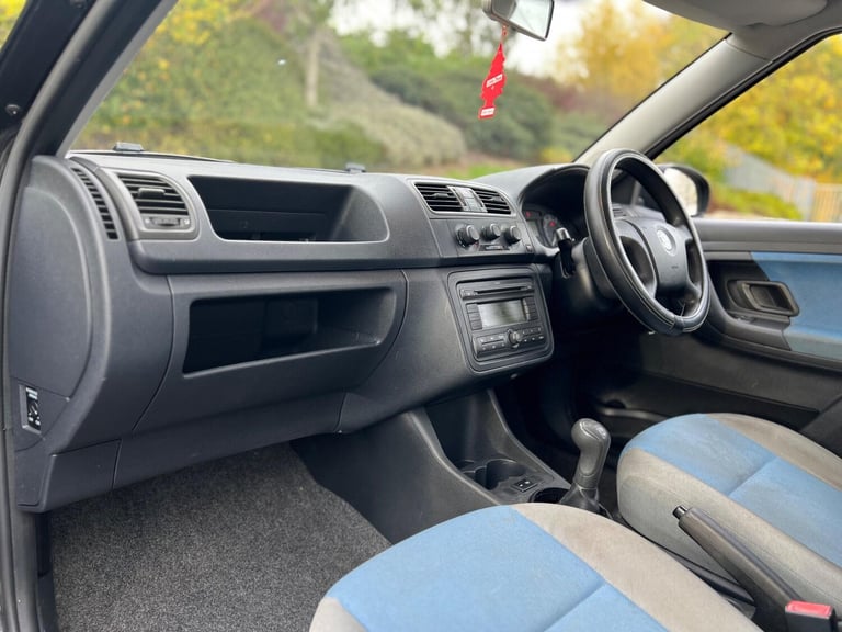 2008 Skoda Fabia 1.2 12V 1 5dr HATCHBACK PETROL Manual