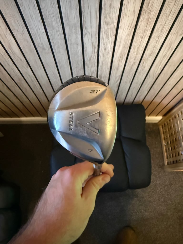 Taylormade v steel 7 wood regular flex 