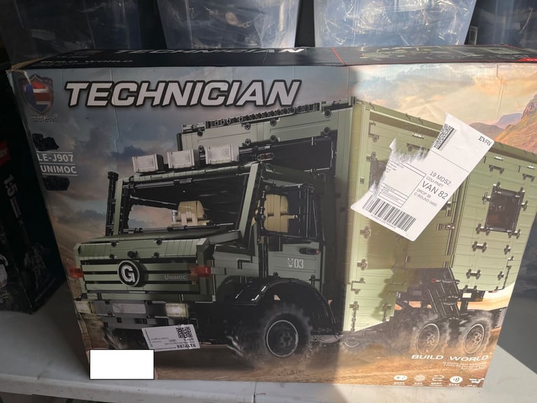 image for MASSIVE TECHNICS  TRUCK . £100 