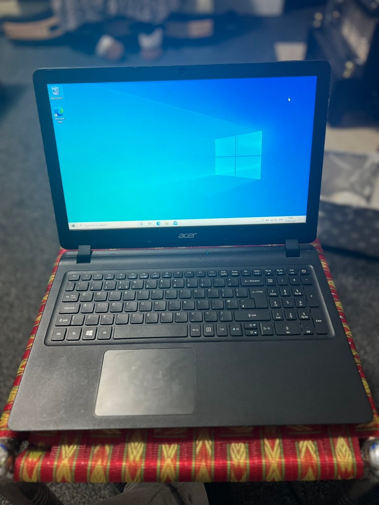Acer Laptop - 1TB Storage 