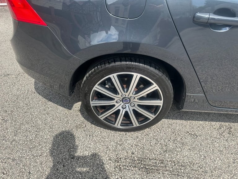 2017 Volvo S60 2.0 D4 SE Lux Nav Saloon 4dr Diesel Auto Euro 6 (s/s) (190 ps) Saloon Diesel Autom...