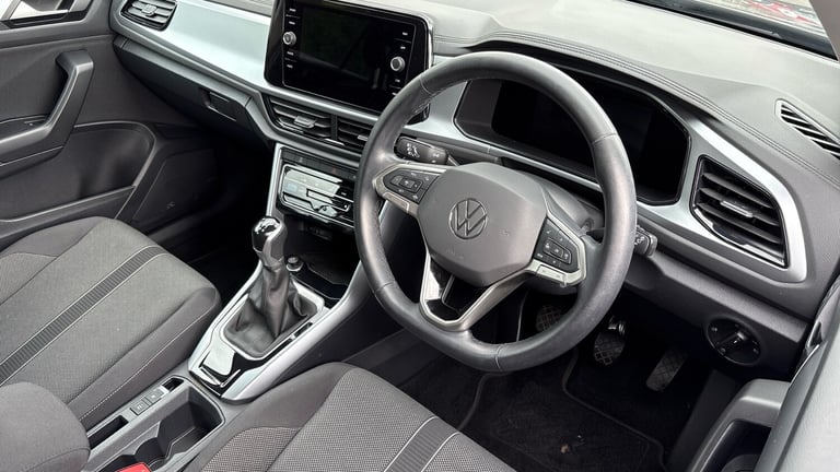 2022 Volkswagen T-Roc 1.0 TSI Life 5dr HATCHBACK PETROL Manual