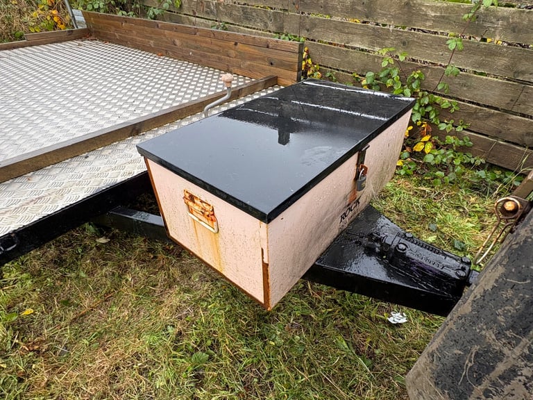 4 wheel Beaver Tail Trailer