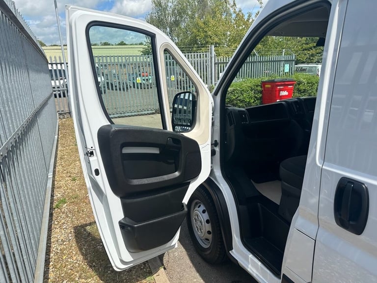 2024 Citroen Relay 2.2 BlueHDi 35 Enterprise Edition Panel Van 5dr Diesel Manual L4 High Roof  PA...