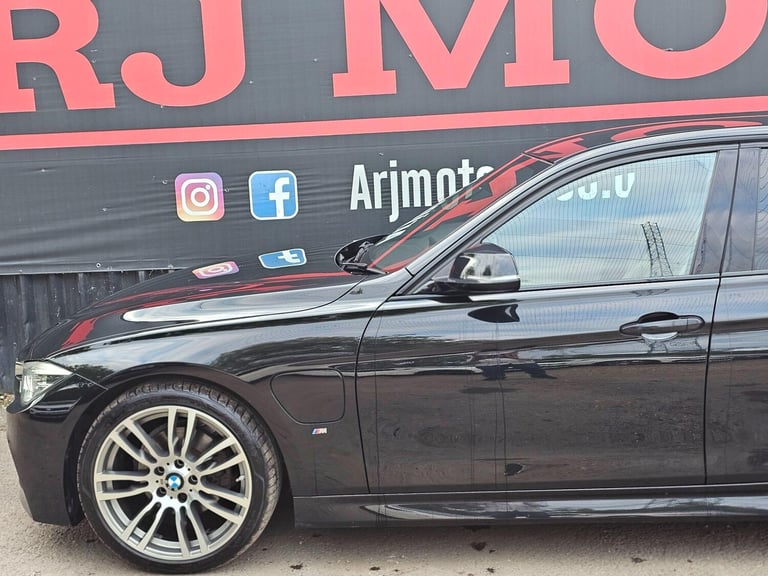2017 BMW 3 Series 2.0 330e 7.6kWh M Sport Auto Euro 6 (s/s) 4dr SALOON Petrol/Electric Hybrid Aut...