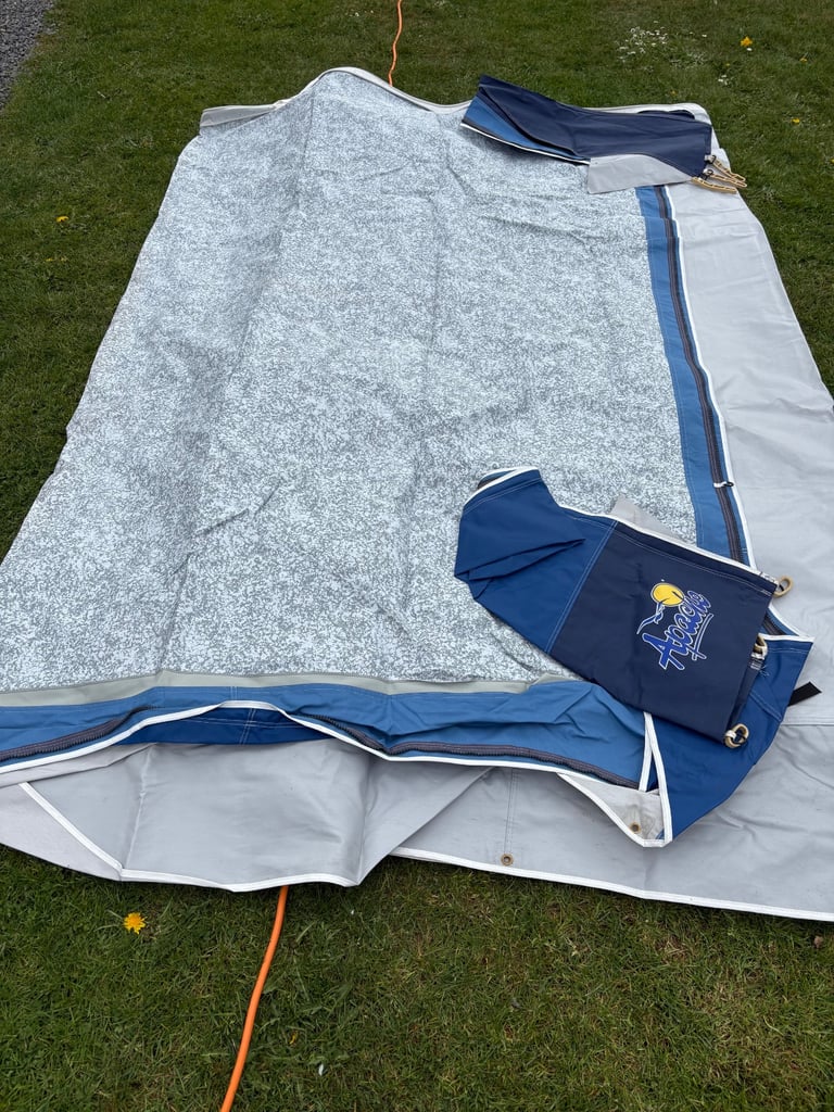 Apache Westminster 900 Awning