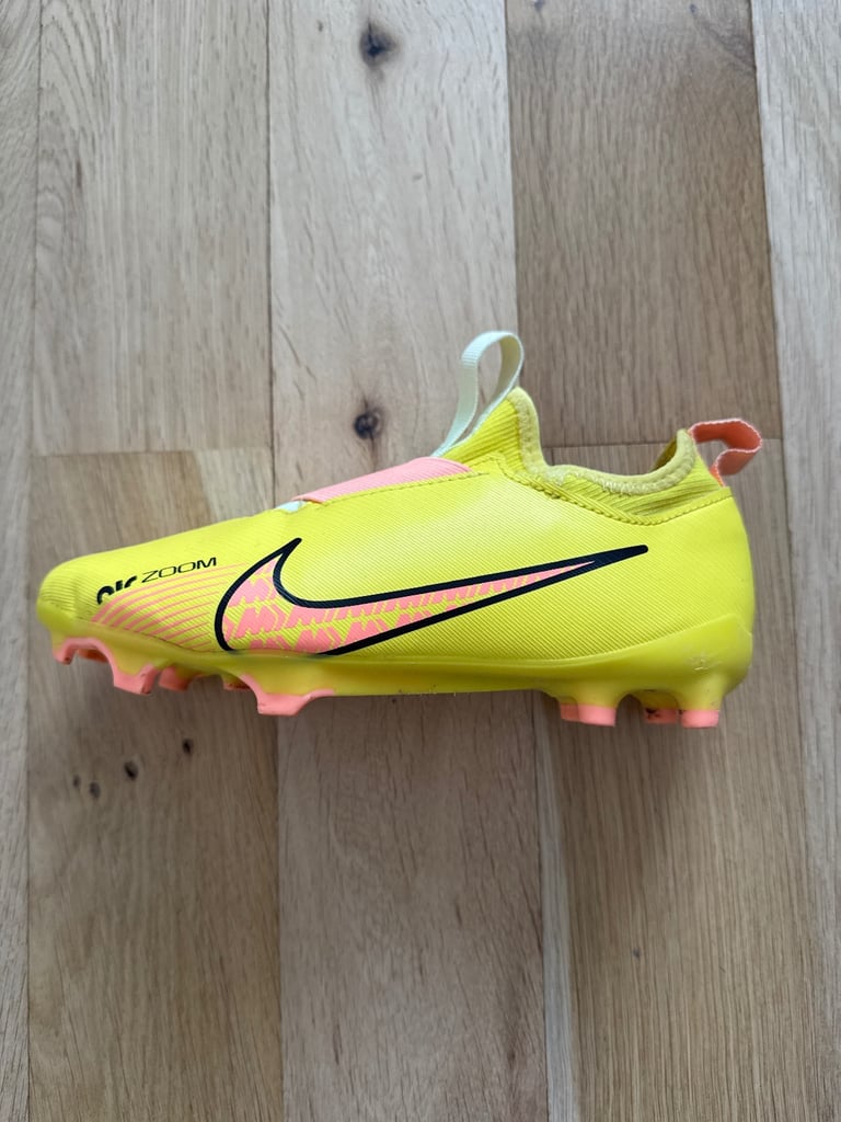 image for Nike Football Boots UK1