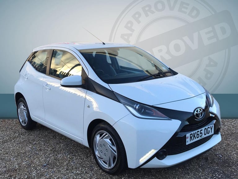 2015 Toyota AYGO 1.0 VVT-i X-Play 5dr HATCHBACK PETROL Manual