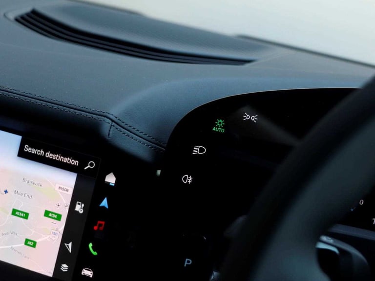  Porsche Taycan Saloon 340kW 4S 89kWh 4dr Auto Saloon Electric Automatic