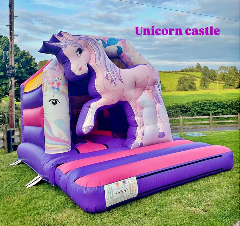 5 bouncy castles for sale 