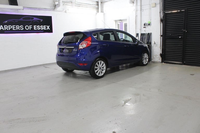 2017 Ford Fiesta 1.0T EcoBoost Titanium Euro 6 (s/s) 5dr HATCHBACK Petrol Manual