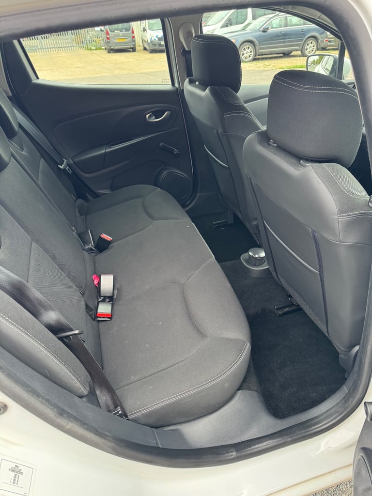 Renault, CLIO, Hatchback, 2019, Manual, 898 (cc), 5 doors