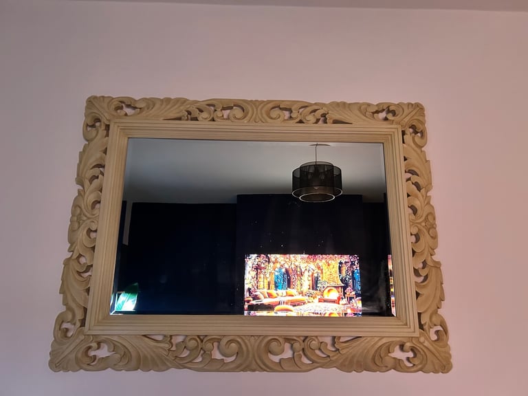 Large mirror wood carved 