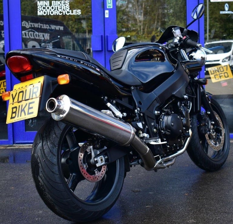 2004 04 TRIUMPH SPEED FOUR 599CC