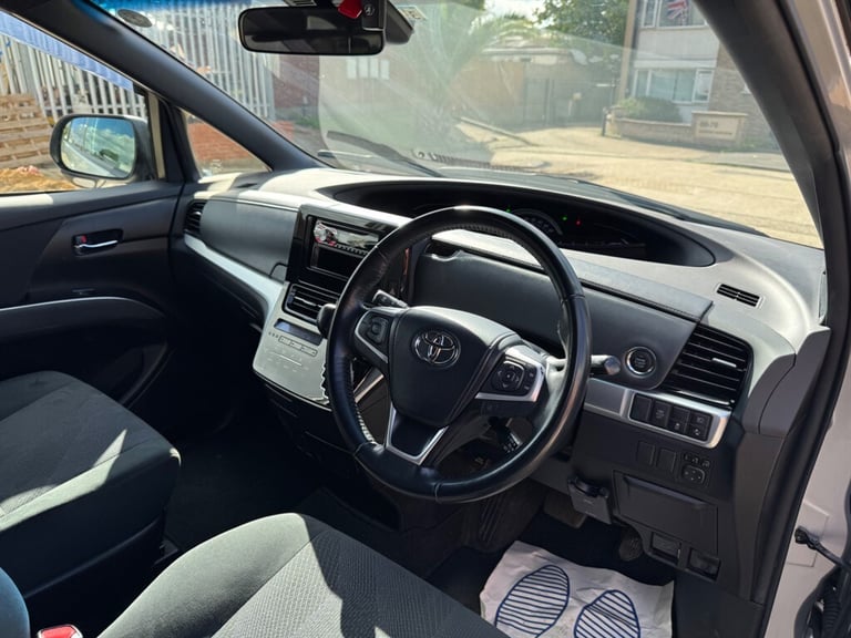 2019 Toyota Estima TOYOTA ESTIMA AERAS 4WD 2.4L AUTO 19-19 MPV 8 SEAT ULEZ FRESH IMPORT VERIFI MP...