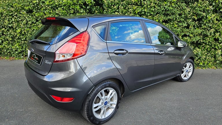 2016 (16) Ford Fiesta 1.25 Zetec 5dr Euro 6 **27K+FSH**