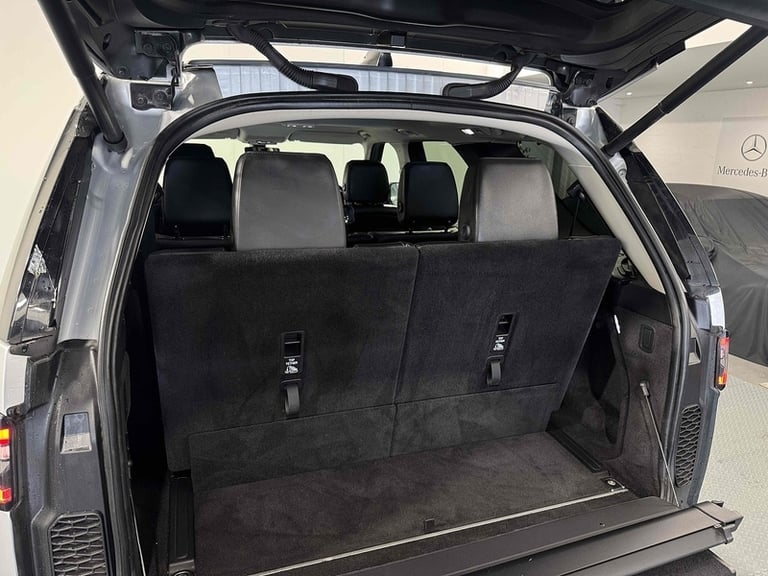 2019 Land Rover Discovery SD V6 Anniversary Edition SUV Diesel Automatic