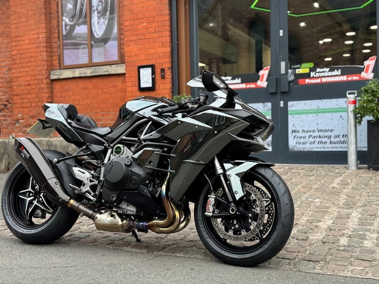 2016 Kawasaki Ninja H2 motorcycle - Only 2474 miles - OWN THE LEGEND! 