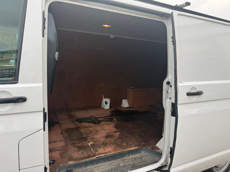 2015 Volkswagen Transporter 2.0 TDI 102PS Startline Van PANEL VAN DIESEL Manual